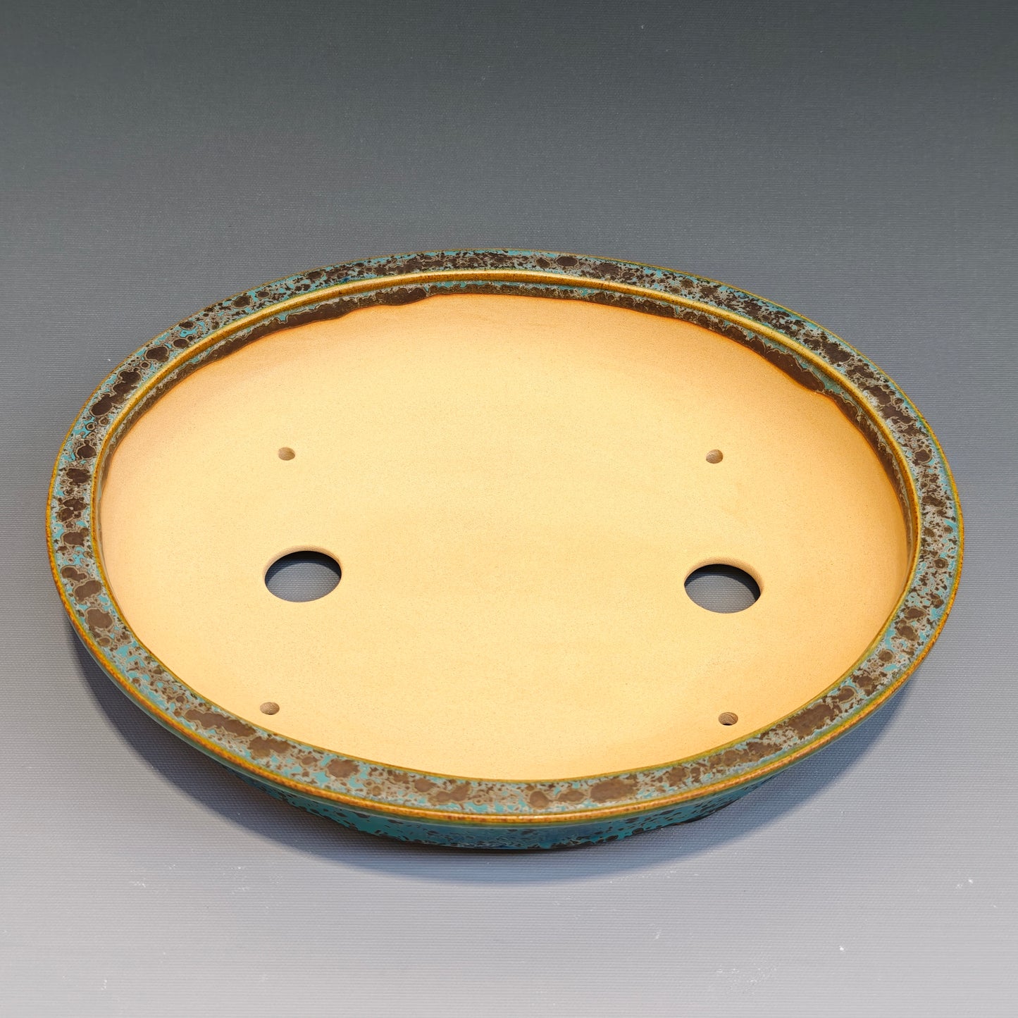 Shallow Oval No.3