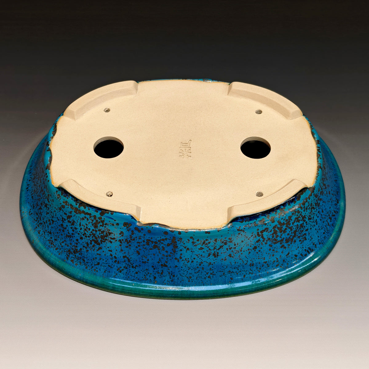 Large Oval No.7