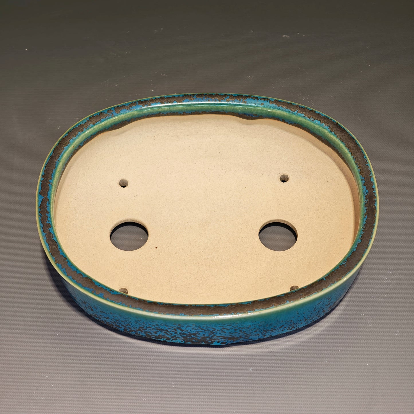 Medium Oval (Rec) No.1