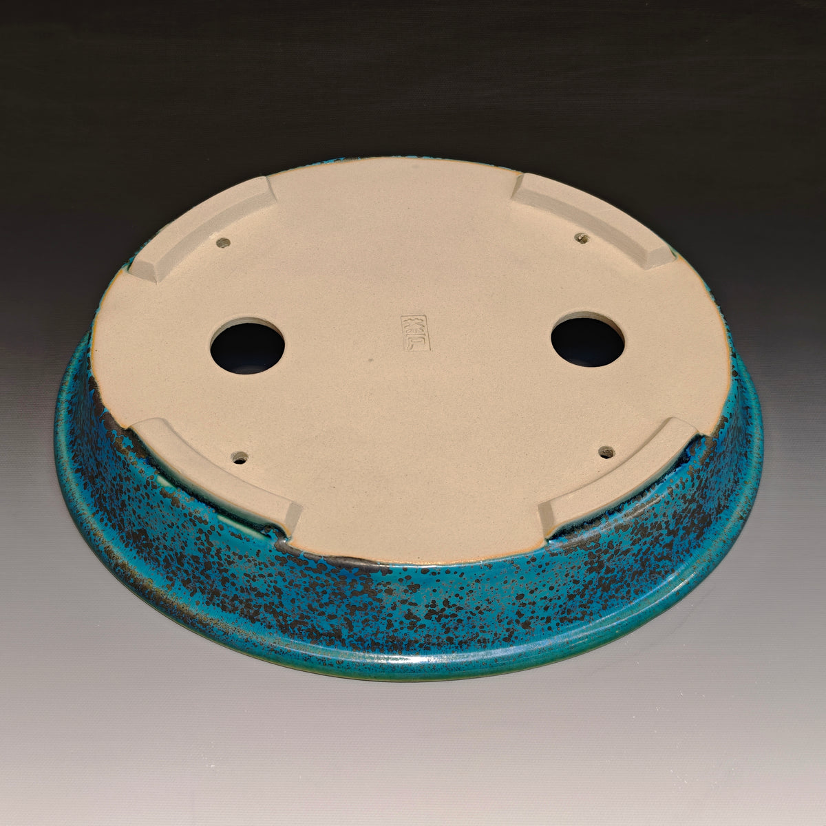 Shallow Oval No.6
