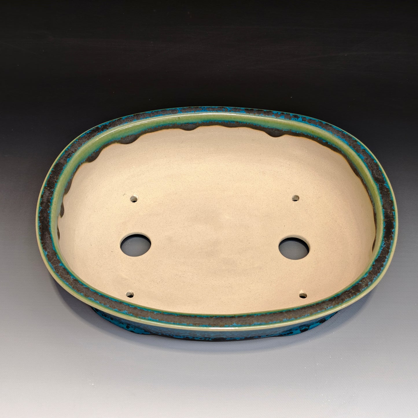 Large Oval No.8