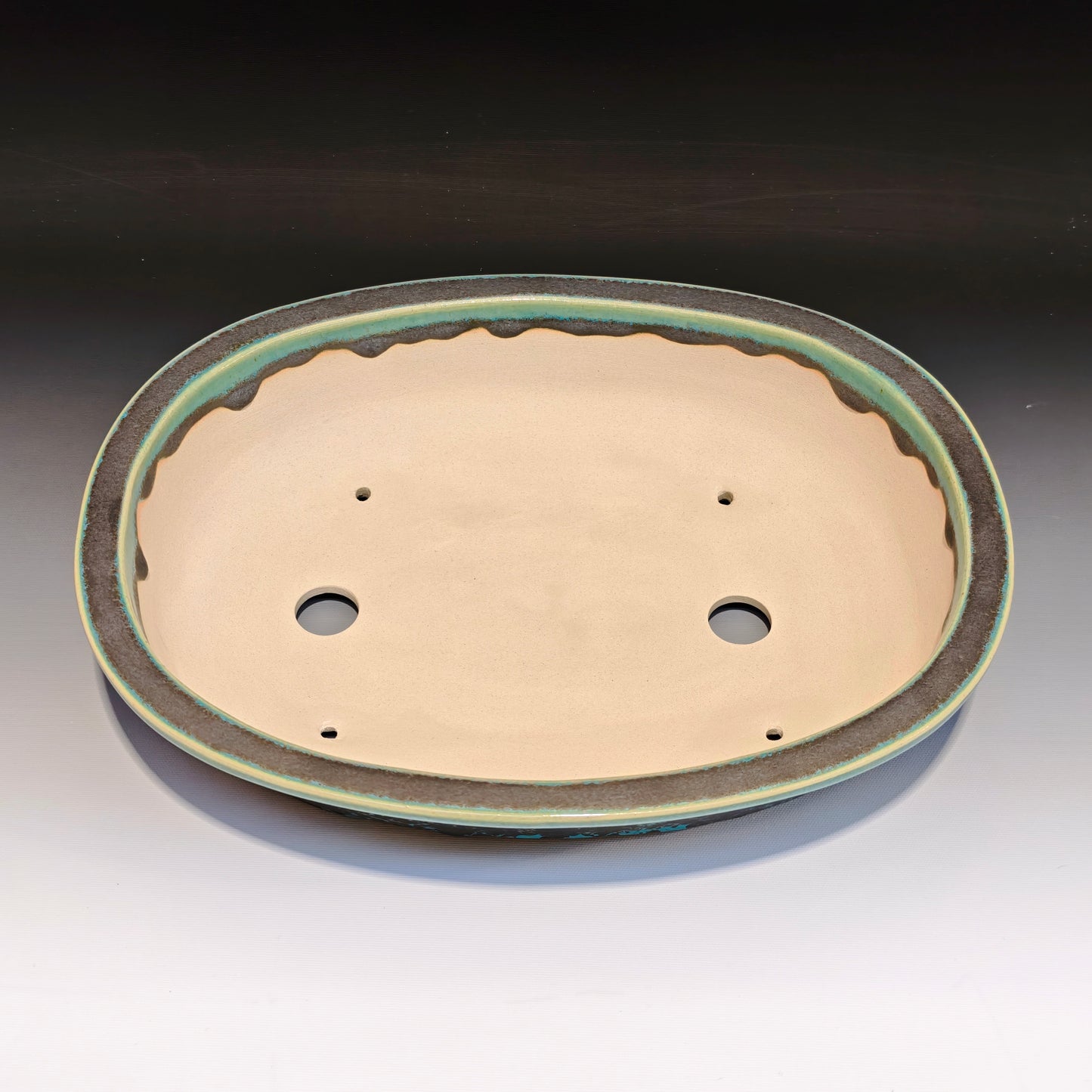 16th Edition XL Oval