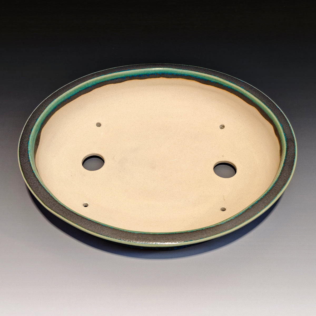 Shallow Oval No.7